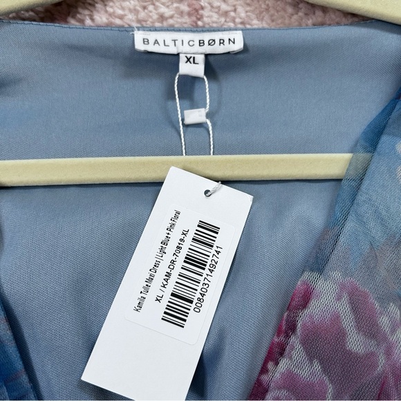 NWT Baltic Born Kamila Tulle Blue Pink Floral Maxi Dress Size XL Formal Dress - Picture 3 of 15